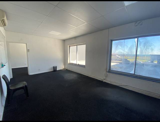 73M² OFFICE TO LET IN PAARDEN EILAND